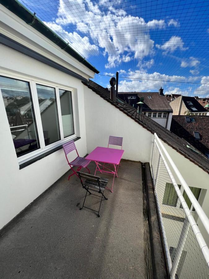 City Center Rooftop Balcony-Studio At Town Hall บาเซิล ภายนอก รูปภาพ